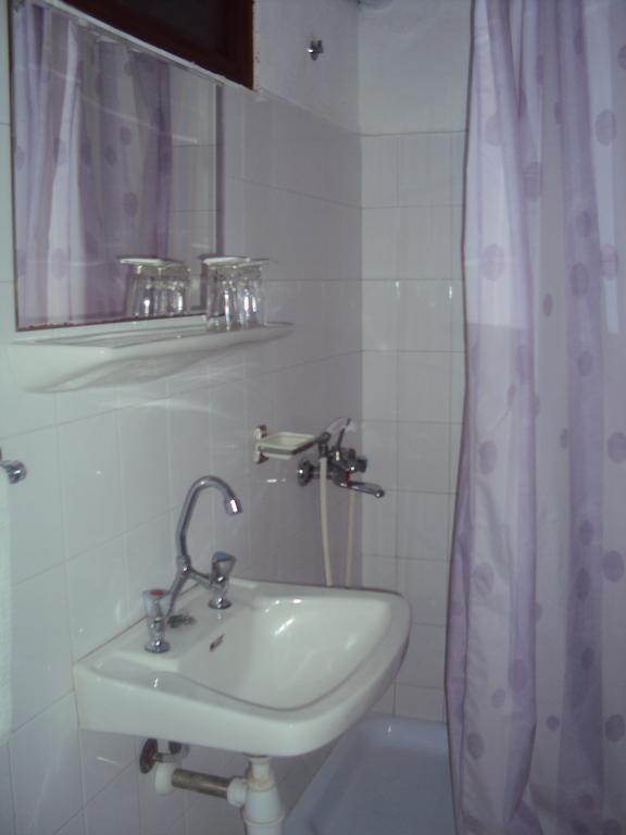 Vassilis Guesthouse Rapszáni Szoba fotó
